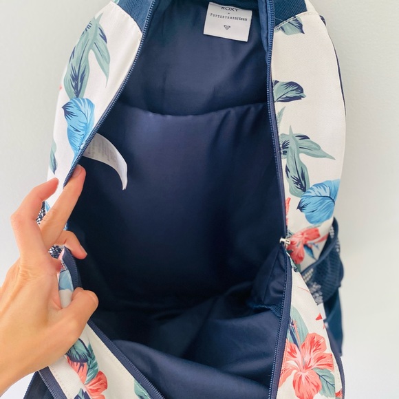 Pottery Barn Teen Roxy Sun Soaked Floral Backpack Large 17"H #9903G - Picture 13 of 14